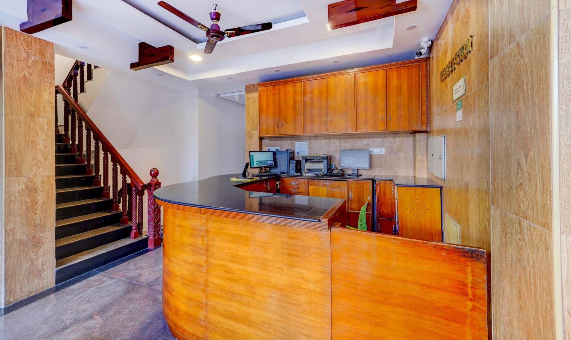 Itsy Hotels Prakasam Residency Puducherry Zewnętrze zdjęcie