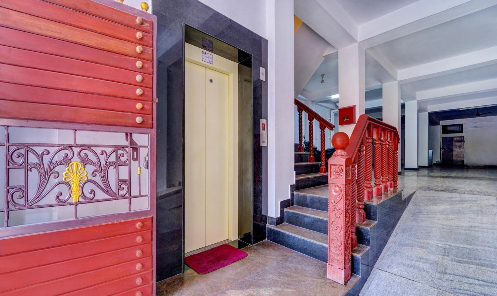 Itsy Hotels Prakasam Residency Puducherry Zewnętrze zdjęcie